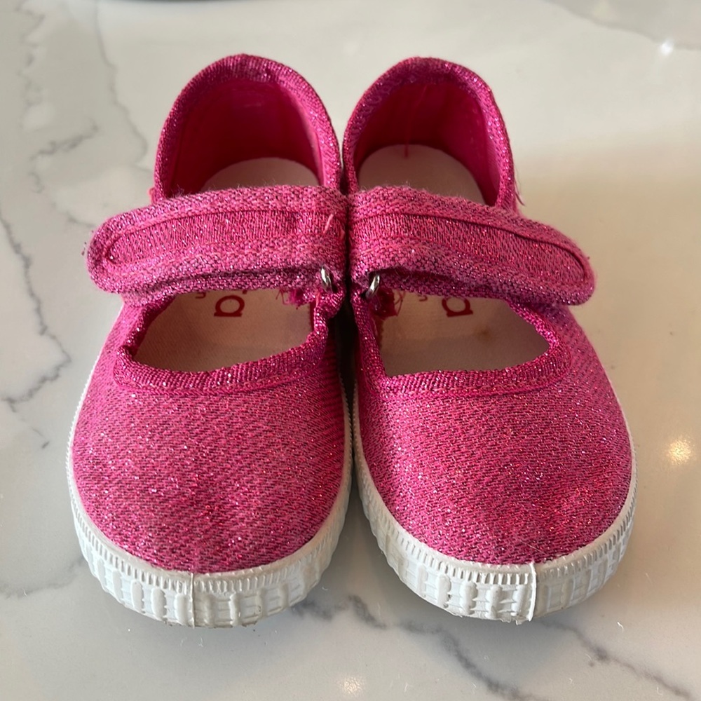 Cienta glitter pink shoe